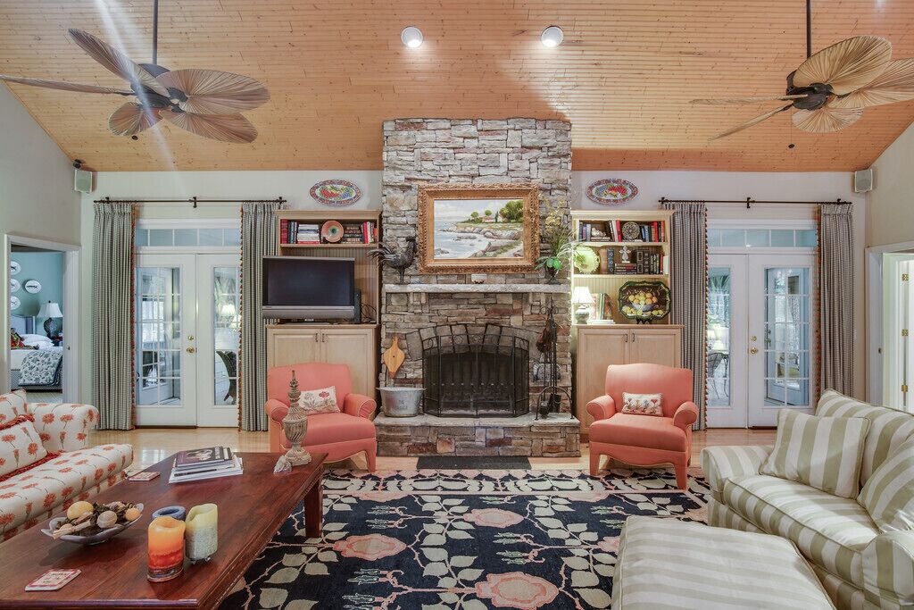 OLD HICKORY LAKE — HOUSE ON THE WATER