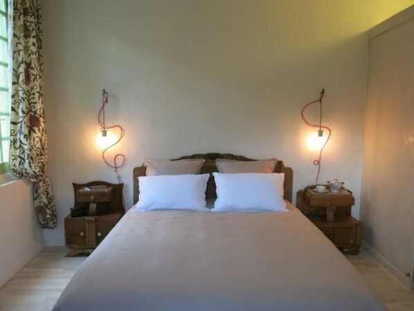 بديكورات فريدة لكل غرفة وطراز فريد لكل وحدة وتجهيزات عازلة للصوت