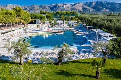 Villaggio Turistico Baia Del Monaco