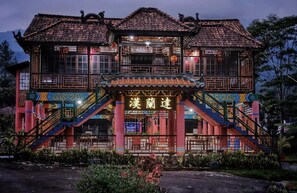 Estudio estándar | Vista frontal de la propiedad