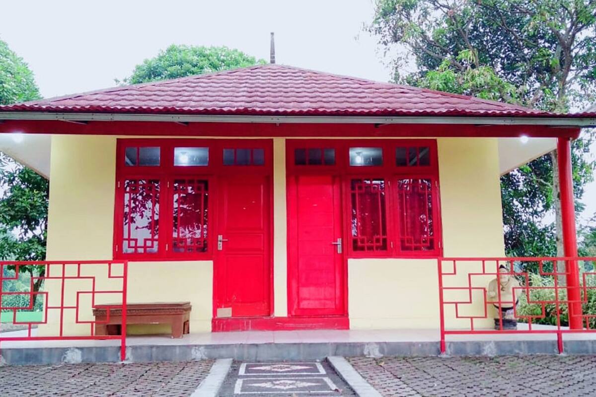 Villa, 1 Bedroom (With Living Room) | Soundproofing, WiFi (free), bed sheets
