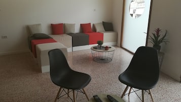 Coin salon dans le hall