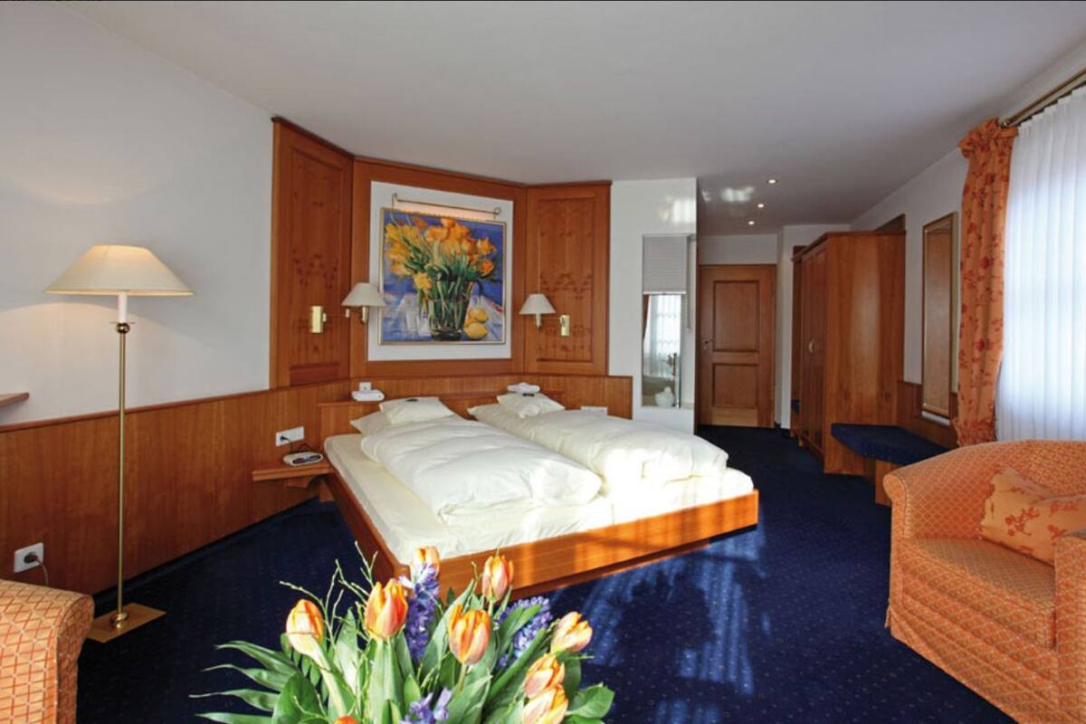 premium bedding, minibar, in-room safe, individually decorated