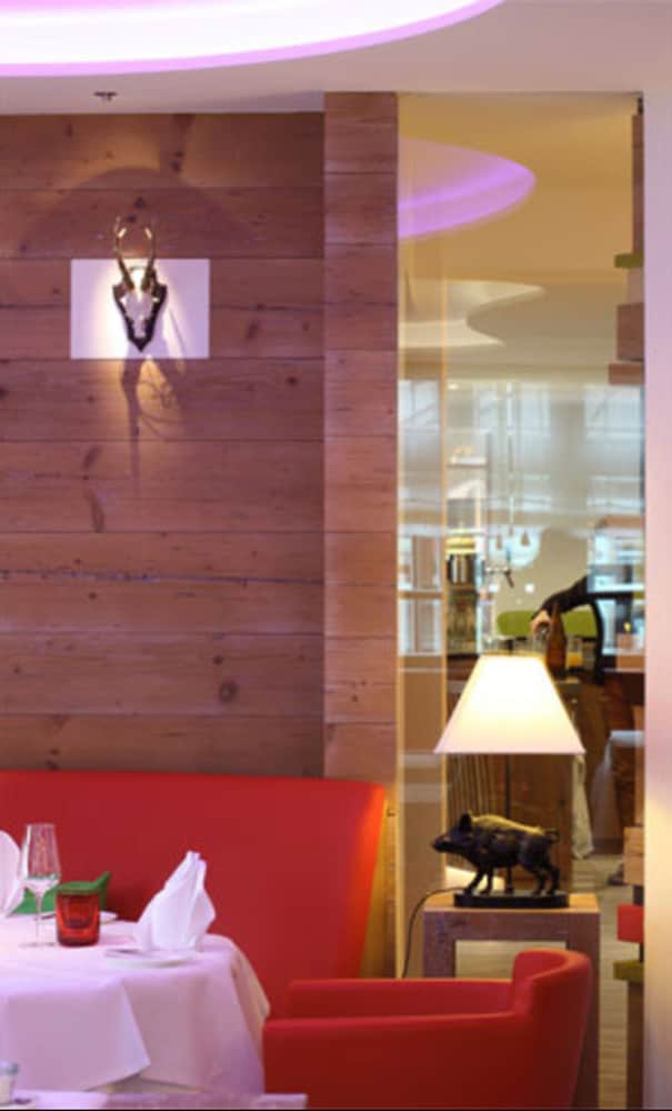 Hotel-Restaurant Adler - Daniel Otto Fehrenbacher by null