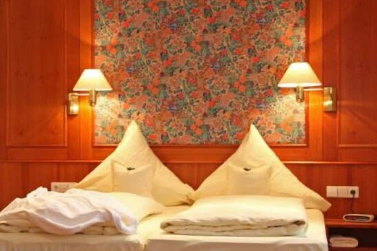 Premium bedding, minibar, in-room safe, individually decorated