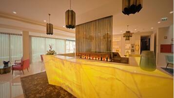 Bar (en el alojamiento)