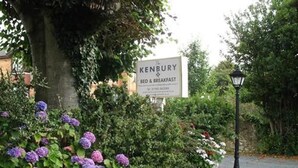 A sign for Kenbury Bed & Breakfast with a garden in the foreground. - The Kenbury (Shanklin)