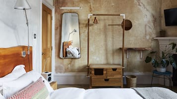 Cortinas blackout, tabla de planchar con plancha y wifi gratis