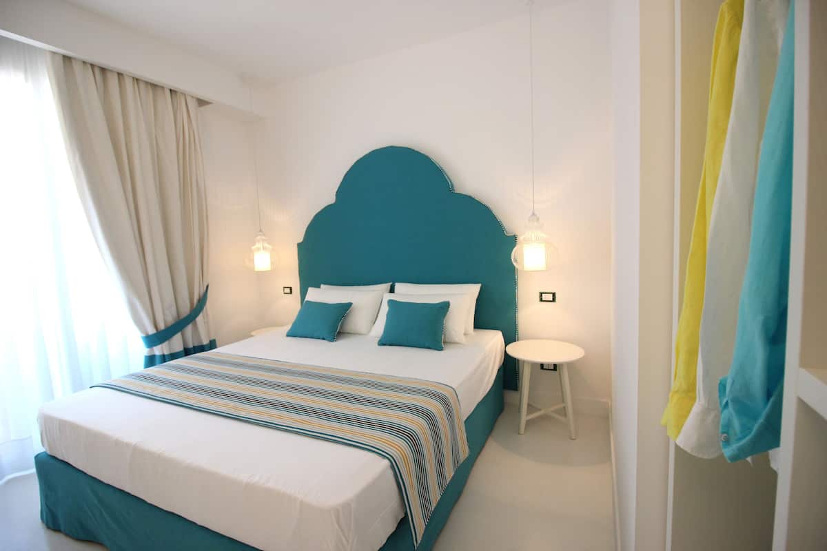 Double Room, Patio | Frette Italian sheets, premium bedding, down comforters
