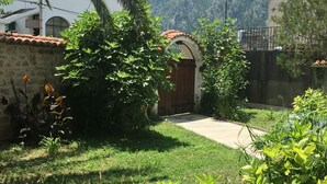 Garden - Apartments Ivanisevic (Kotor)