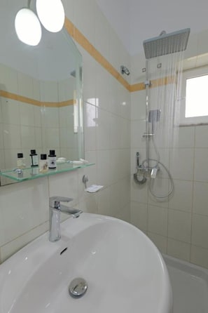 Dusche, Haartrockner