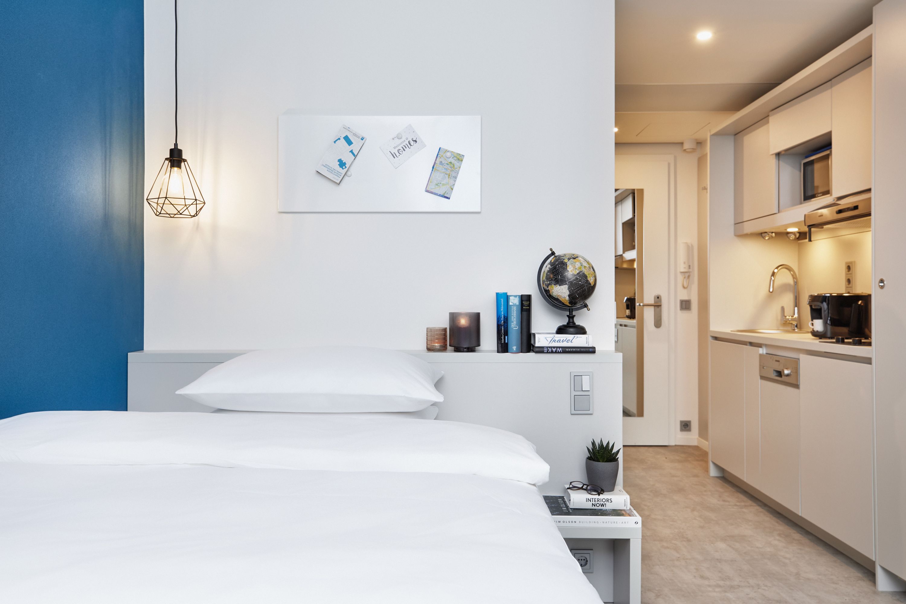 Superior Studio | Hypo-allergenic bedding available, desk, blackout drapes, soundproofing