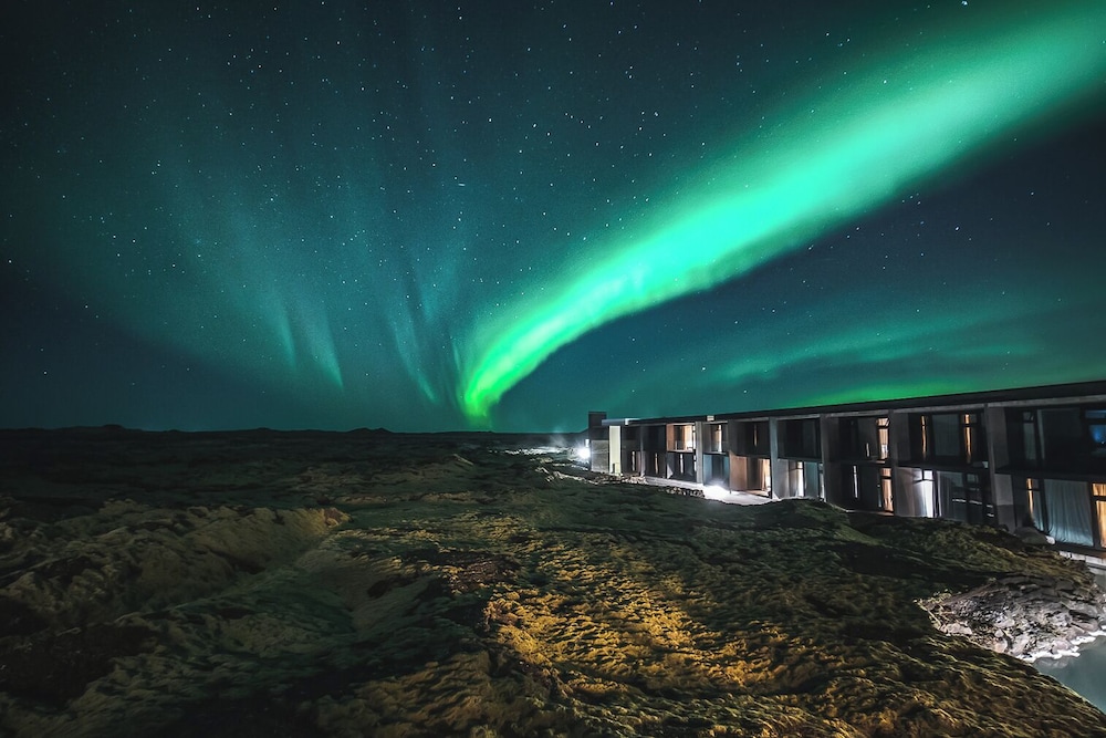The Retreat at Blue Lagoon Iceland by null