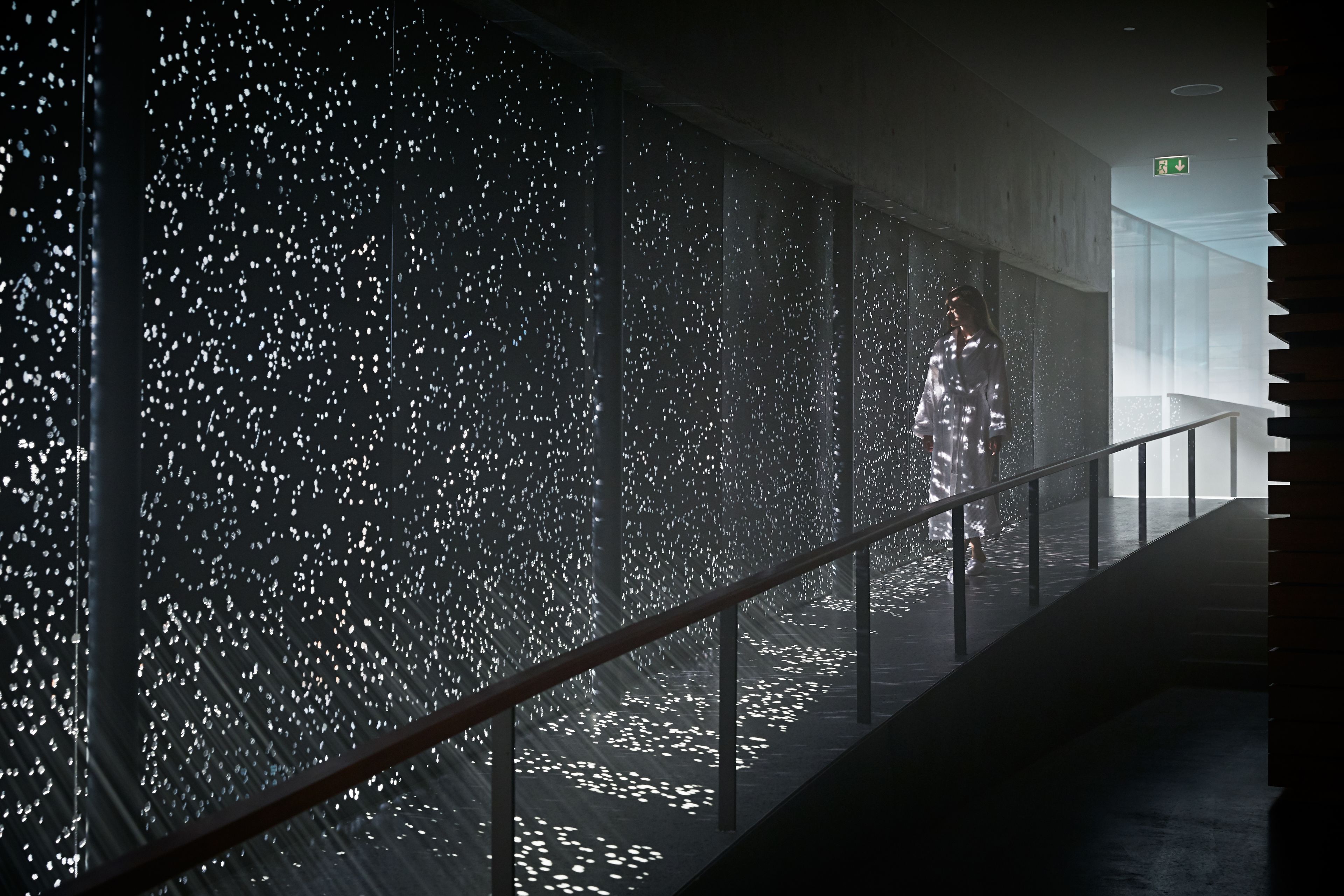 outdoor treatment area, sauna, steam room, hot springs/mineral springs