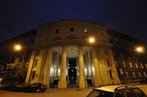 华丽公寓, 多张床, 无烟房, 城市景观 | 高档床上用品、熨斗/熨板、婴儿床、免费 WiFi