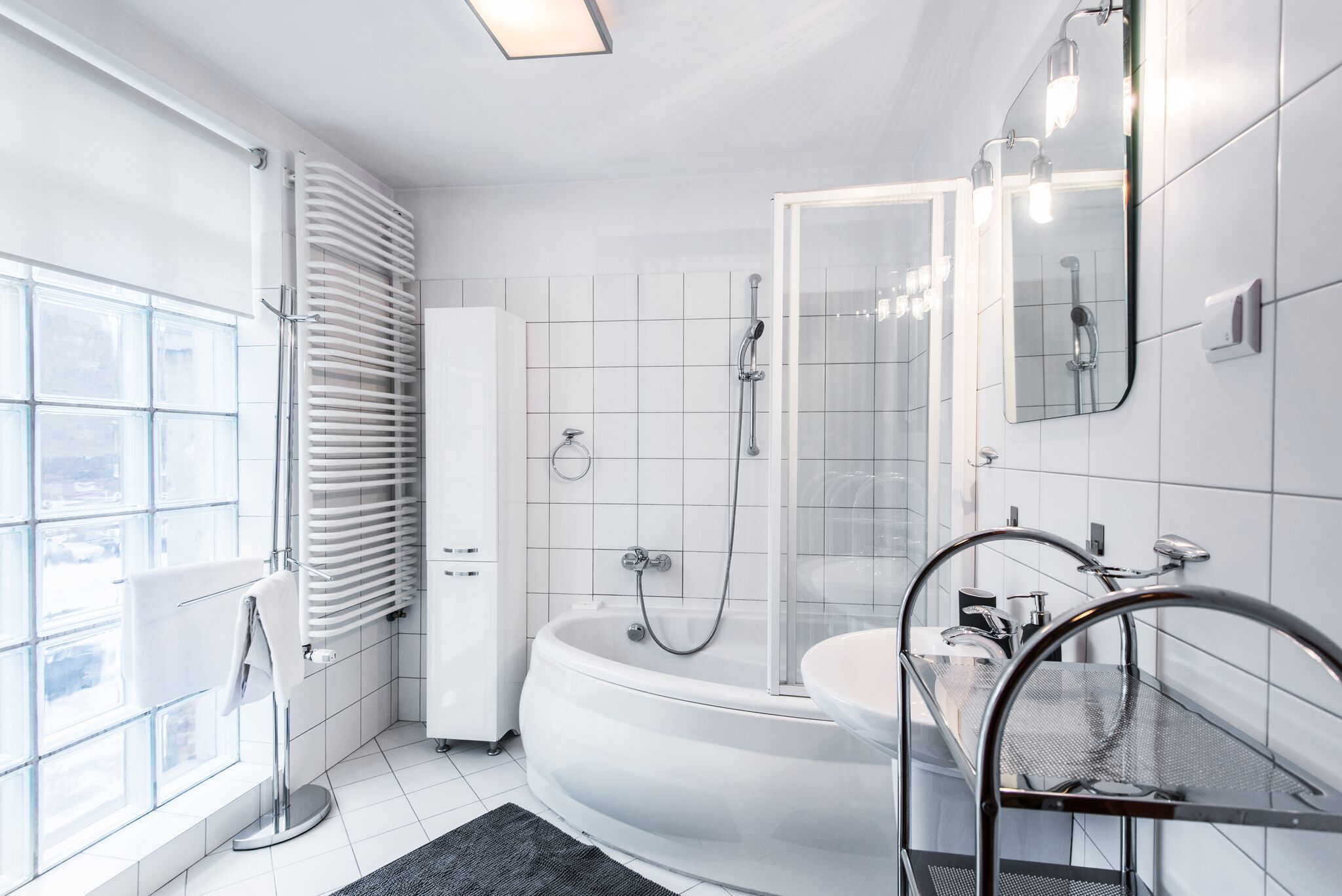 Lägenhet City - flera sängar - utsikt mot staden | Badrum | Gratis toalettartiklar, hårtork, handdukar och tvål