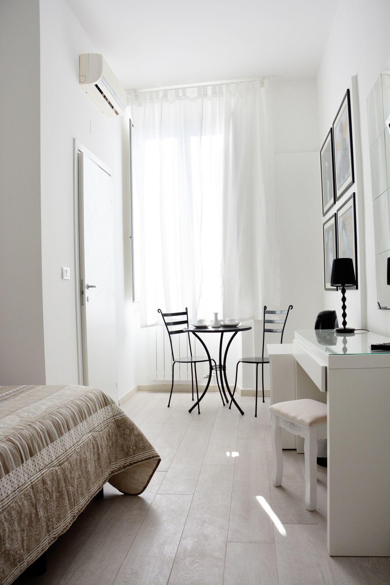 Chambre Standard Double ou avec lits jumeaux