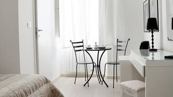 Chambre Standard Double ou avec lits jumeaux