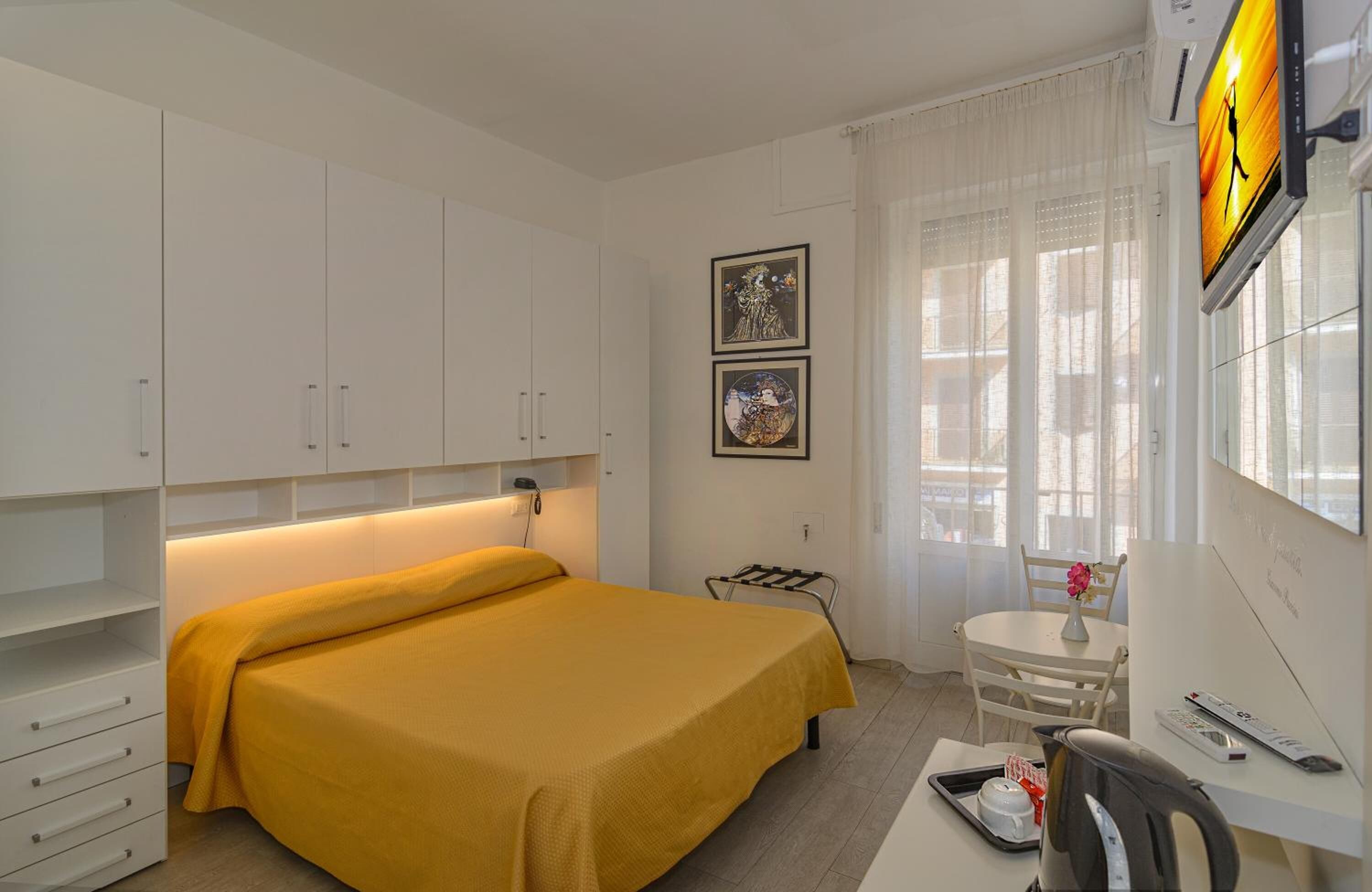 Kamar
