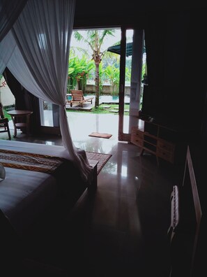 蜜月别墅 (Sharing Pool) | 客房服务设施