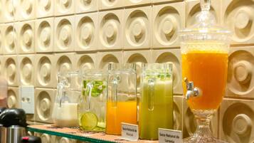 Free daily buffet breakfast