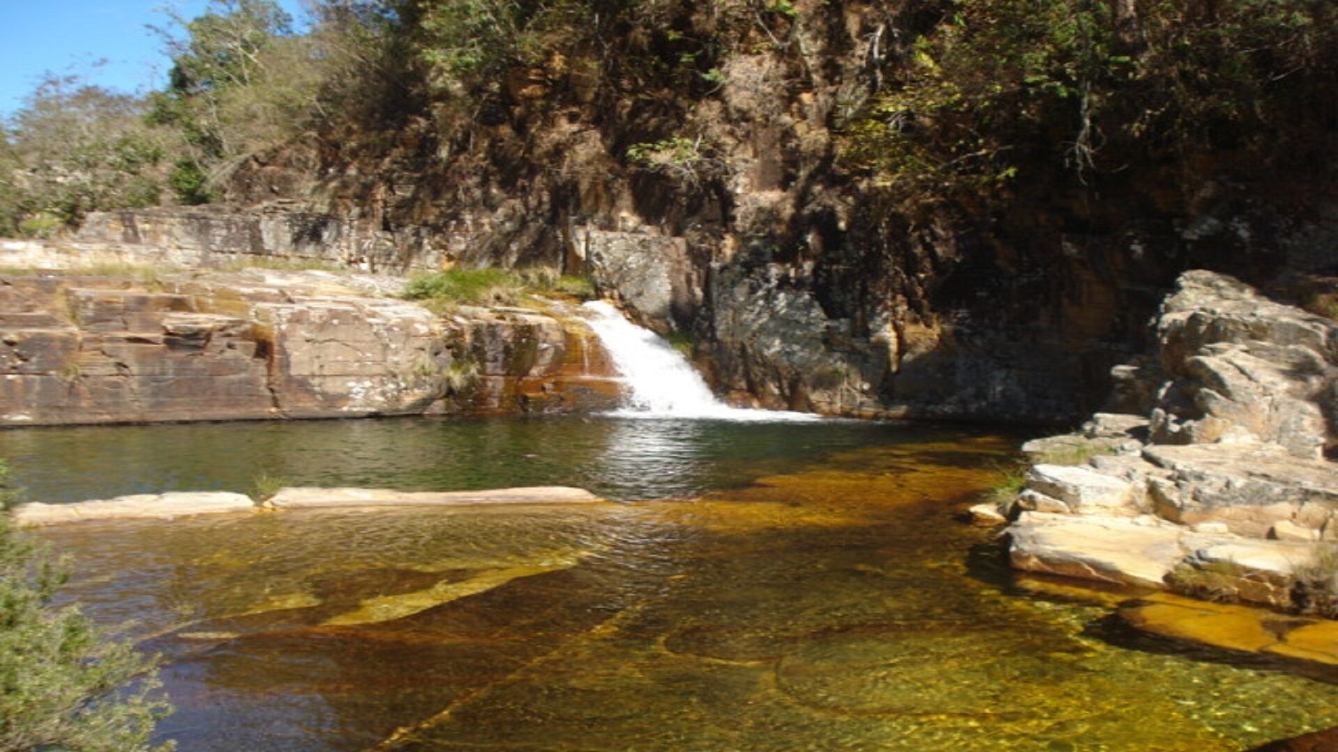 CASA C / NATURAL POOLS, AND LANCHA P / OS CANYONS