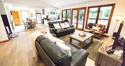 Bare Foot Luxury, minutes from Maleny Town Centre