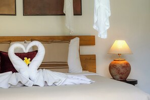 4 Schlafzimmer, Zimmersafe, Bügeleisen/Bügelbrett, WLAN