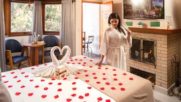 Colchones con pillow-top, minibar y espacio para trabajar con laptop