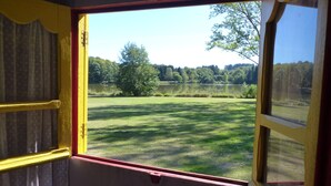Romantische Ferienhütte, Seeblick | Ausblick vom Zimmer