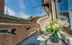 Family Room, Balcony | Hypo-allergenic bedding, Tempur-Pedic beds, minibar, in-room safe - Hotel Bella Casa (Tbilisi)