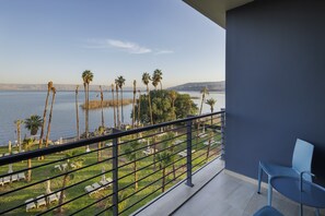 Chambre Double Deluxe, en bord de lac | Vue de la chambre