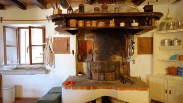 Casa, 3 quartos | Cozinha privada | Geladeira, fogão, cooktop, lava-louças