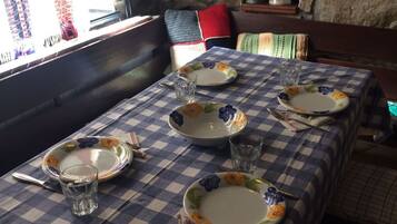 Hus - 3 sovrum | Matservice på rummet