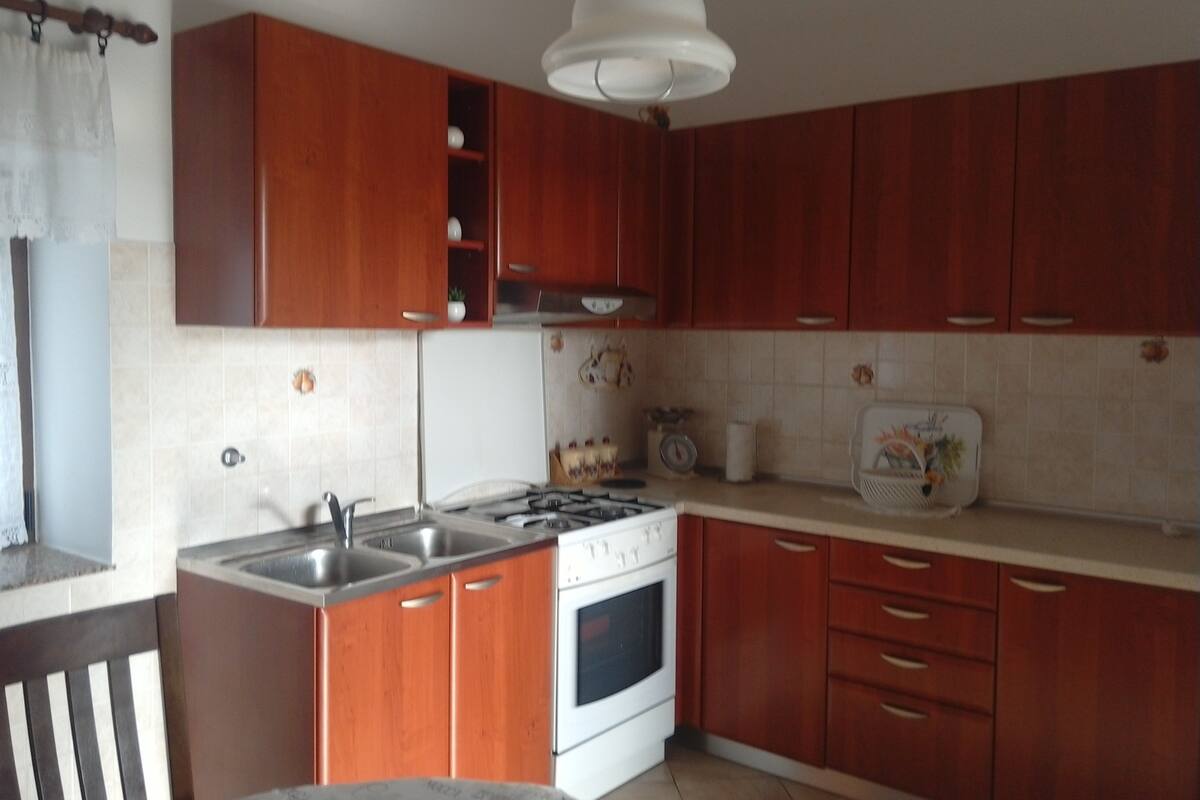 Apartment, 1 Bedroom (M2) | Private kitchen | Fridge, oven, stovetop, electric kettle
