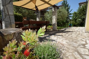 BBQ/picnic area