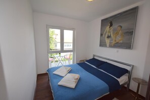 Apartment, 2 Schlafzimmer | 2 Schlafzimmer, kostenloses WLAN, Bettwäsche