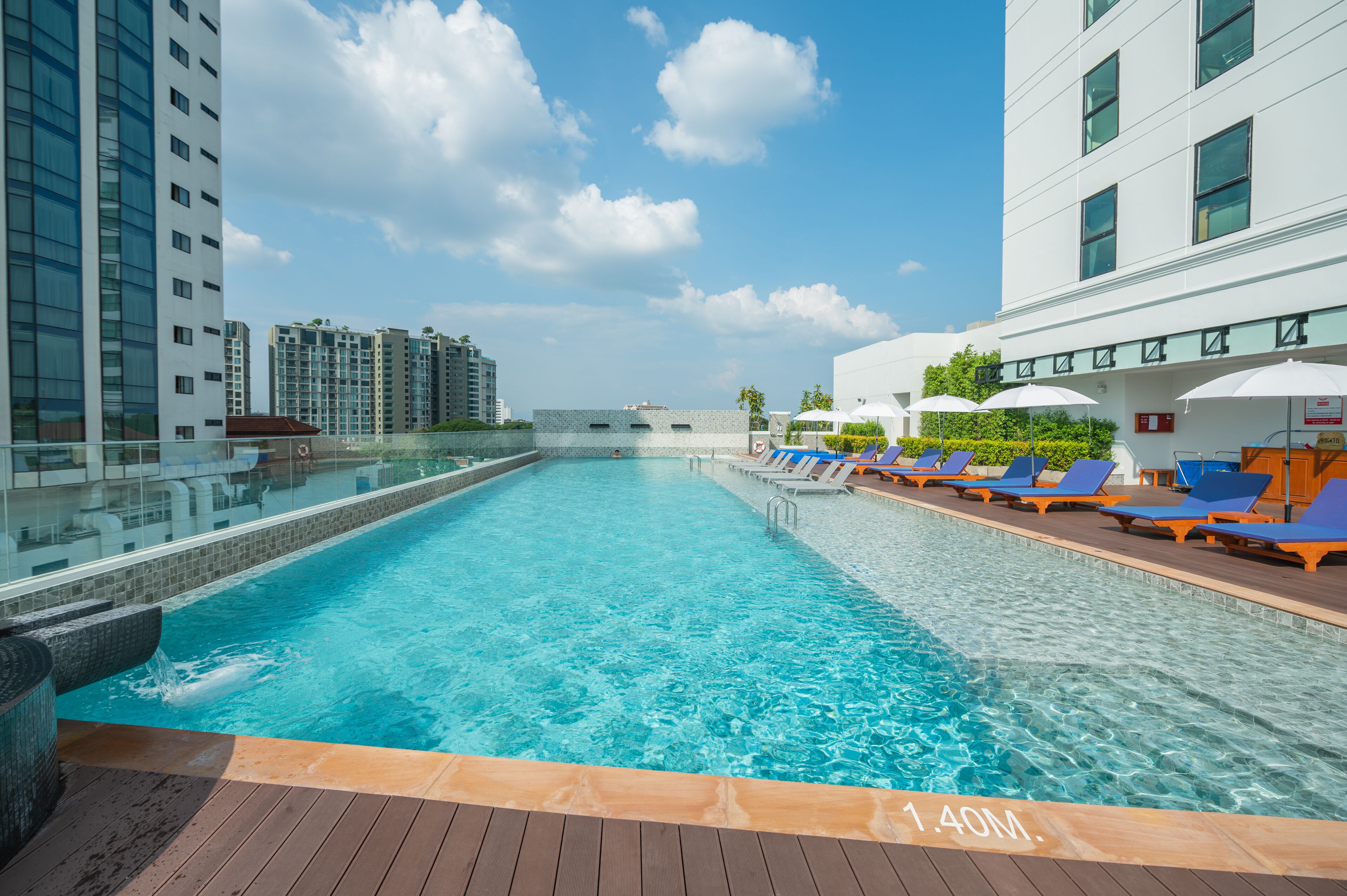 Outdoor pool, open 8:00 AM to 8:00 PM, pool umbrellas, sun loungers