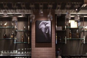 酒吧（店内）