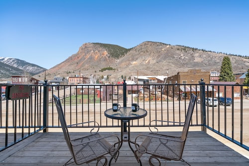 The Bent Elbow Hotel