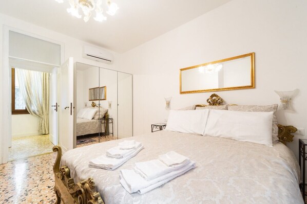 1 makuuhuone, silitysrauta/-lauta, ilmainen Wi-Fi, vuodevaatteet