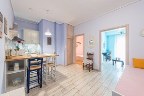 3 chambres, fer et planche à repasser, Wi-Fi gratuit, draps fournis