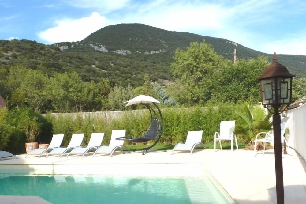 House / Villa - RUSTREL
