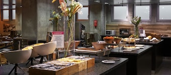 CABINN Apartments