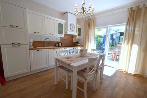 Exclusive-Haus, 2 Schlafzimmer | Wohnbereich | Flachbildfernseher