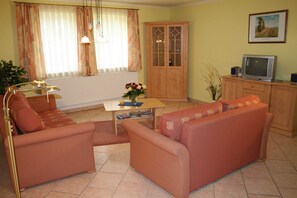 TV - City Residence 2 - City Residence WE2 /WE3 /WE5 /WE 7 - 2nd row - Sauna (Heringsdorf)