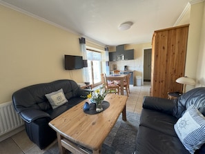Apartment (Ground Floor) | Wohnbereich