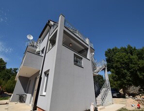 Voorkant van accommodatie