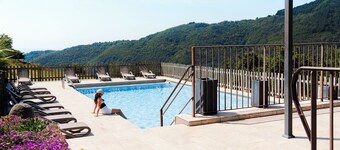 DOMAINE DU VERNADEL GITE CASTAGNOU