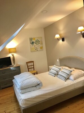 3 soverom, strykejern/-brett, wi-fi (inkludert) og sengetøy